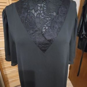 EST. 1946 blouse 👚